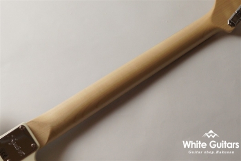 Paranormal Cyclone - Pearl White